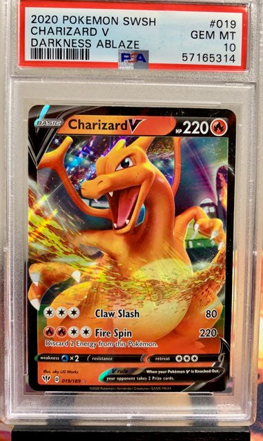 Charizard V #19 2020 Pokemon SWSH